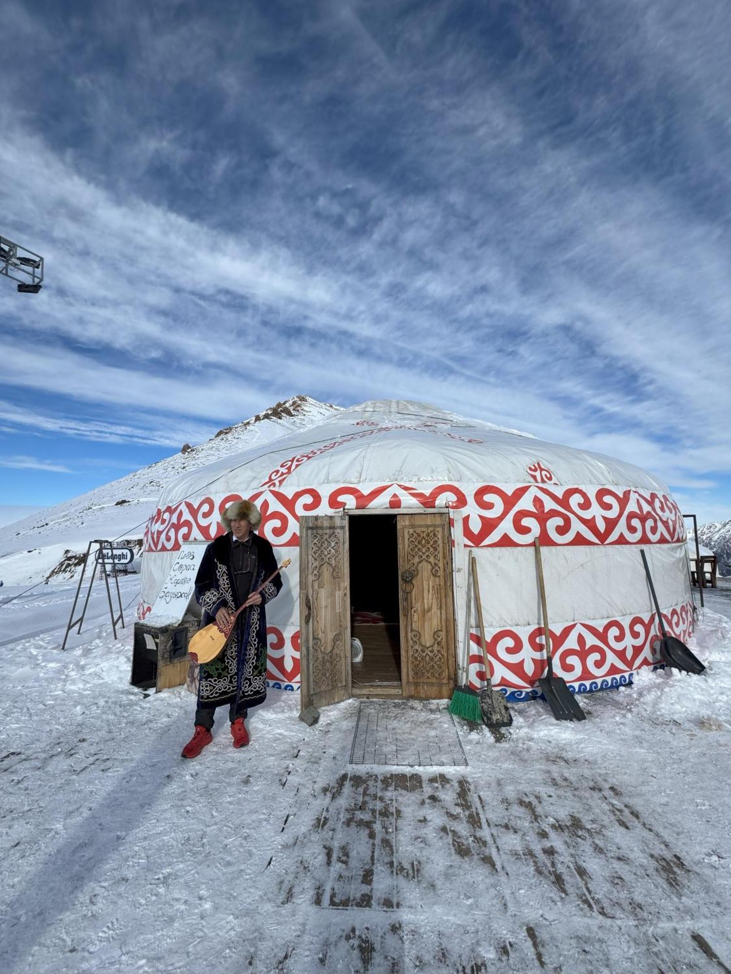 Yurta Base Camp, Shymbulak Mountain Resort Besqaynar المظهر الخارجي الصورة